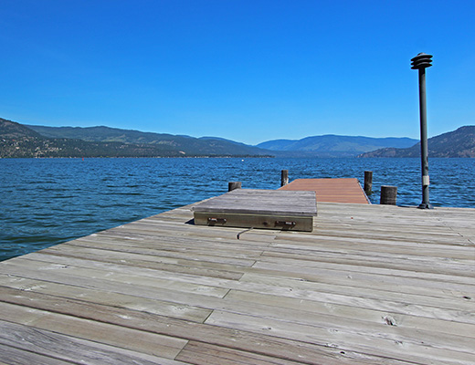 Delcliffe Bay II - 5 Bdrm - Vernon