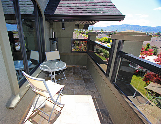 Vineyard Estates - 3 Bdrm w/Pool - West Kelowna