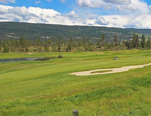Okanagan Oasis in Quail Ridge - 4 Bdrm w/ Pool - Kelowna