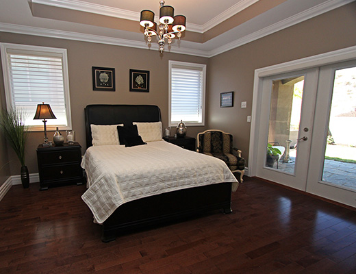 The Rise Home - 2 Bdrm + Loft w/ Pool - Vernon