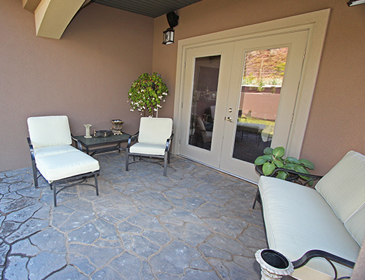 The Rise Home - 2 Bdrm + Loft w/ Pool - Vernon