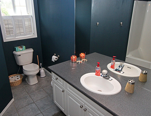 Okanagan Oasis in Quail Ridge - 4 Bdrm w/ Pool - Kelowna