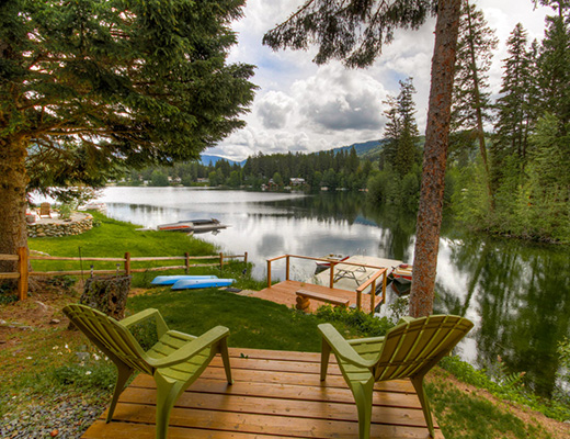 Heffley Lake Cottage - 3 Bdrm + Bunk House - Heffley Lake