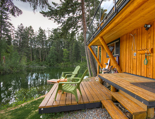 Heffley Lake Cottage - 3 Bdrm + Bunk House - Heffley Lake