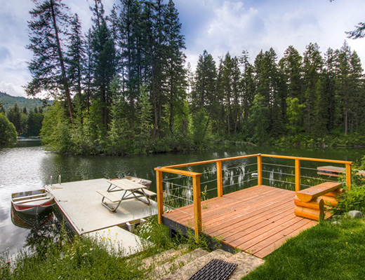 Heffley Lake Cottage - 3 Bdrm + Bunk House - Heffley Lake