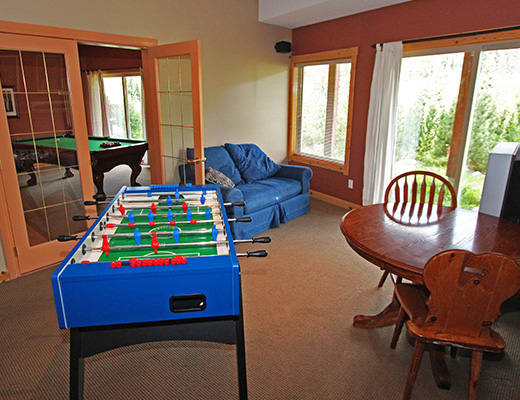 Howard's Haven & Doug's Den - 5 Bdrm + Loft HT - Sun Peaks