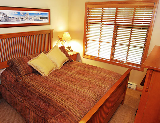 Trails Edge #49 - 3 Bdrm + Den HT - Sun Peaks