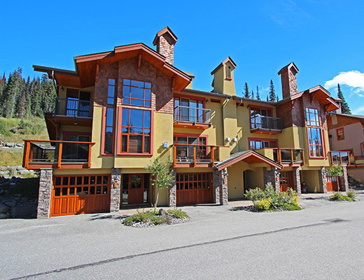 Trails Edge #49 - 3 Bdrm + Den HT - Sun Peaks