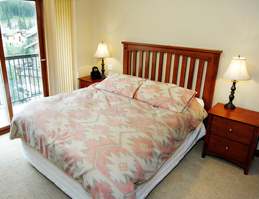 Trapper's Landing #18 - 2 Bdrm HT - Sun Peaks
