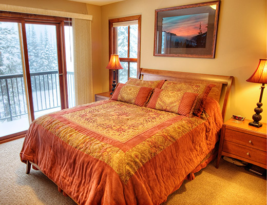 Woodhaven #39 - 2 Bdrm + Den HT - Sun Peaks