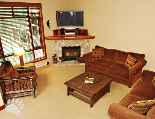 Woodhaven #45 - 4 Bdrm + Den HT - Sun Peaks