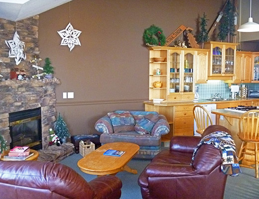 Chateau On The Ridge #404 - 4 Bdrm + Loft - Big White