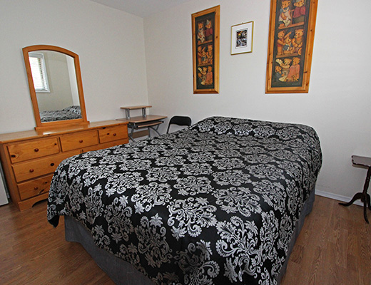 A & R Townhome #1 - 3 Bdrm - Penticton