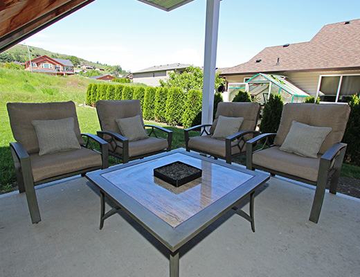 Kalamalka Valley View - 6 Bdrm HT - Vernon