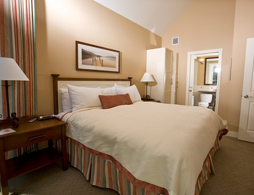 Summerland Waterfront Resort - 1 Bdrm Partial Lakeview - Summerland