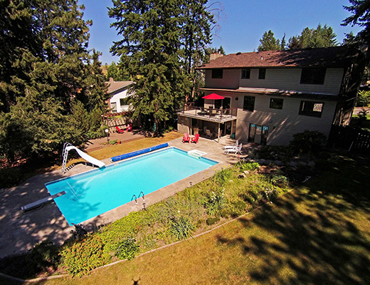 Forest View Estate - 5 Bdrm w/ Pool - Kelowna