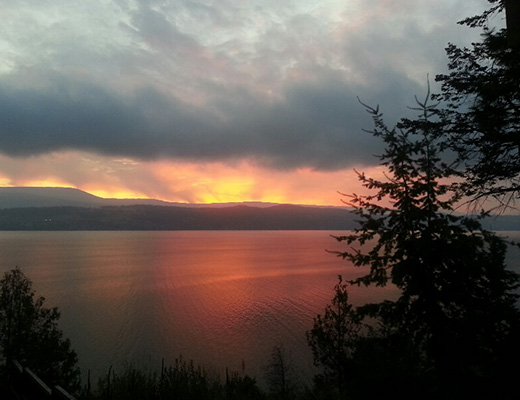 Lakefront On The Bluff - 3 Bdrm - West Kelowna