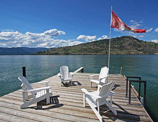 Dockside Beachhouse - 3 + 1 Bdrm HT - Vernon