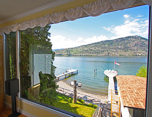 Dockside Beachhouse - 3 + 1 Bdrm HT - Vernon
