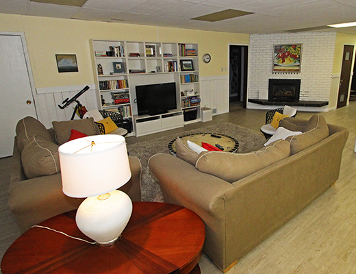Dockside Beachhouse - 3 + 1 Bdrm HT - Vernon