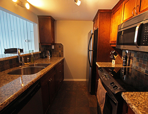 Adventure Bay Oasis #8 - 2 Bdrm - Vernon