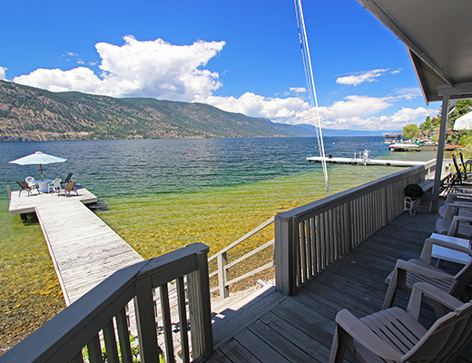 Lakeshore Cabin - 2 Bdrm - Kelowna