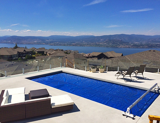 Modern Escape - 5 Bdrm w/ Pool - Kelowna