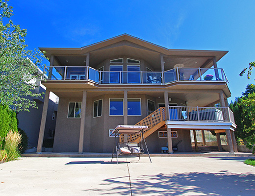 Lakeview Lookout - 4 Bdrm HT - Penticton
