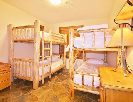 Snow Creek Cabins #506 - 2 Bedroom + Loft HT - Fernie (10)