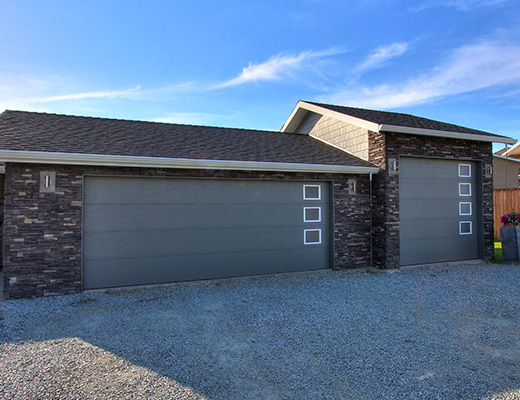 Okanagan Estate House - 5 Bdrm  w/Pool - Kelowna