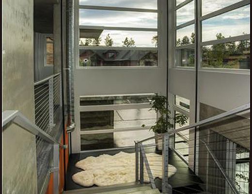 Infinities Edge II - 4 Bdrm HT w/ Pool - Kelowna (CVH)