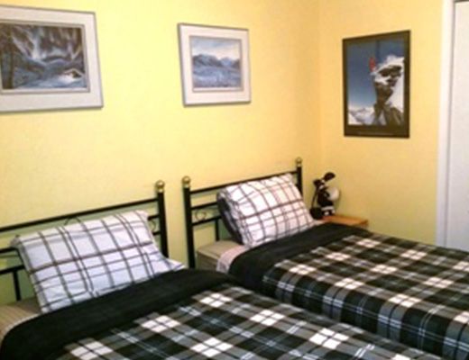 Berkers Suite - 2 or 3 Bdrm HT (R) - Silver Star