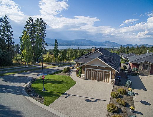 Sky View - 5 Bdrm HT - Kelowna (CVH)