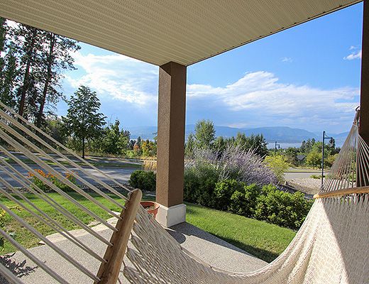 Sky View - 5 Bdrm HT - Kelowna (CVH)