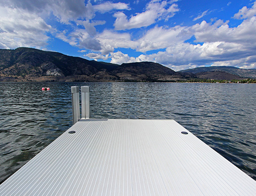 Penticton Lakeside - 4 Bdrm - Penticton