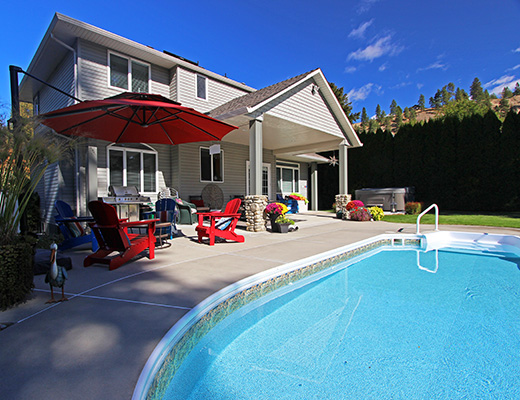 Sundowner - 4 Bdrm w/ Pool HT - Kelowna (CVH)