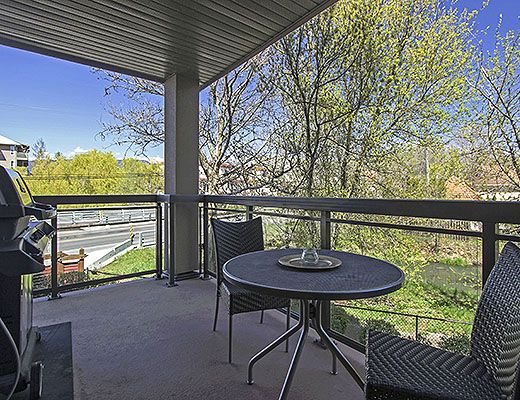 Playa del Sol #218 - 2 Bdrm + Den Lakeside - Kelowna