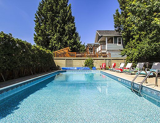 Serenity Gardens - 5 Bdrm + 1 Bdrm Guest House w/ Heated Pool - Kelowna (CVH)