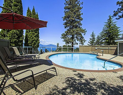 Vineyard Estates - 5 Bdrm w/ Pool HT - Kelowna (CVH)