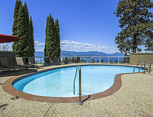 Vineyard Estates - 5 Bdrm w/ Pool HT - Kelowna (CVH)