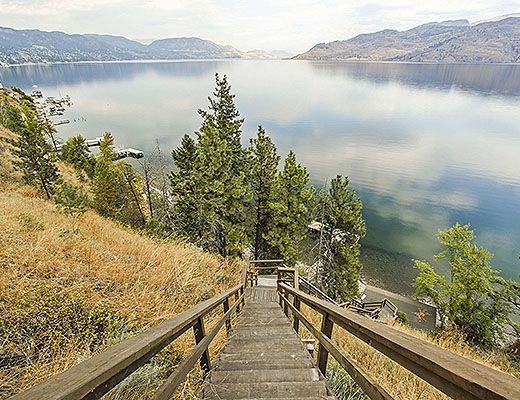 Peachland Retreat - 5 Bdrm - Peachland