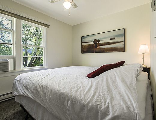 Shaughnessy Cottage - 2 Bdrm - Summerland