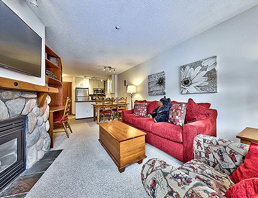 Fireside Lodge #214 - 1 Bdrm - Sun Peaks