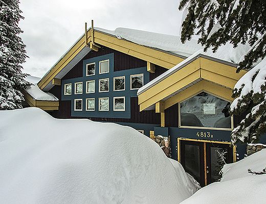Avalanche Lodge - 3 Bdrm + Loft HT - Big White (CVH)