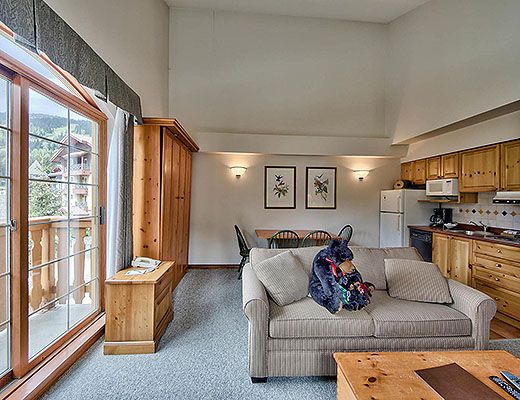 Hearthstone Lodge #225 - 1 Bdrm - Sun Peaks