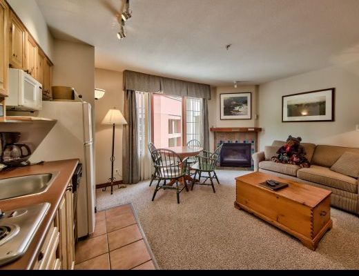 Hearthstone Lodge #306 - 1 Bdrm - Sun Peaks