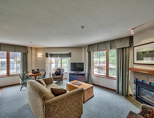 Hearthstone Lodge #318 - 1 Bdrm - Sun Peaks