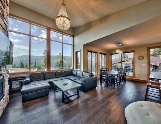 Lookout Lodge - 3 Bdrm HT - Sun Peaks