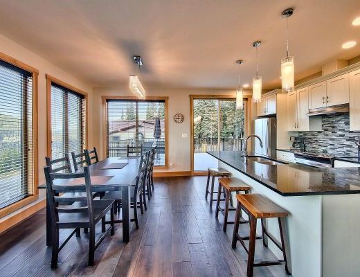 Lookout Lodge - 3 Bdrm HT - Sun Peaks