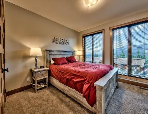 Lookout Lodge - 3 Bdrm HT - Sun Peaks